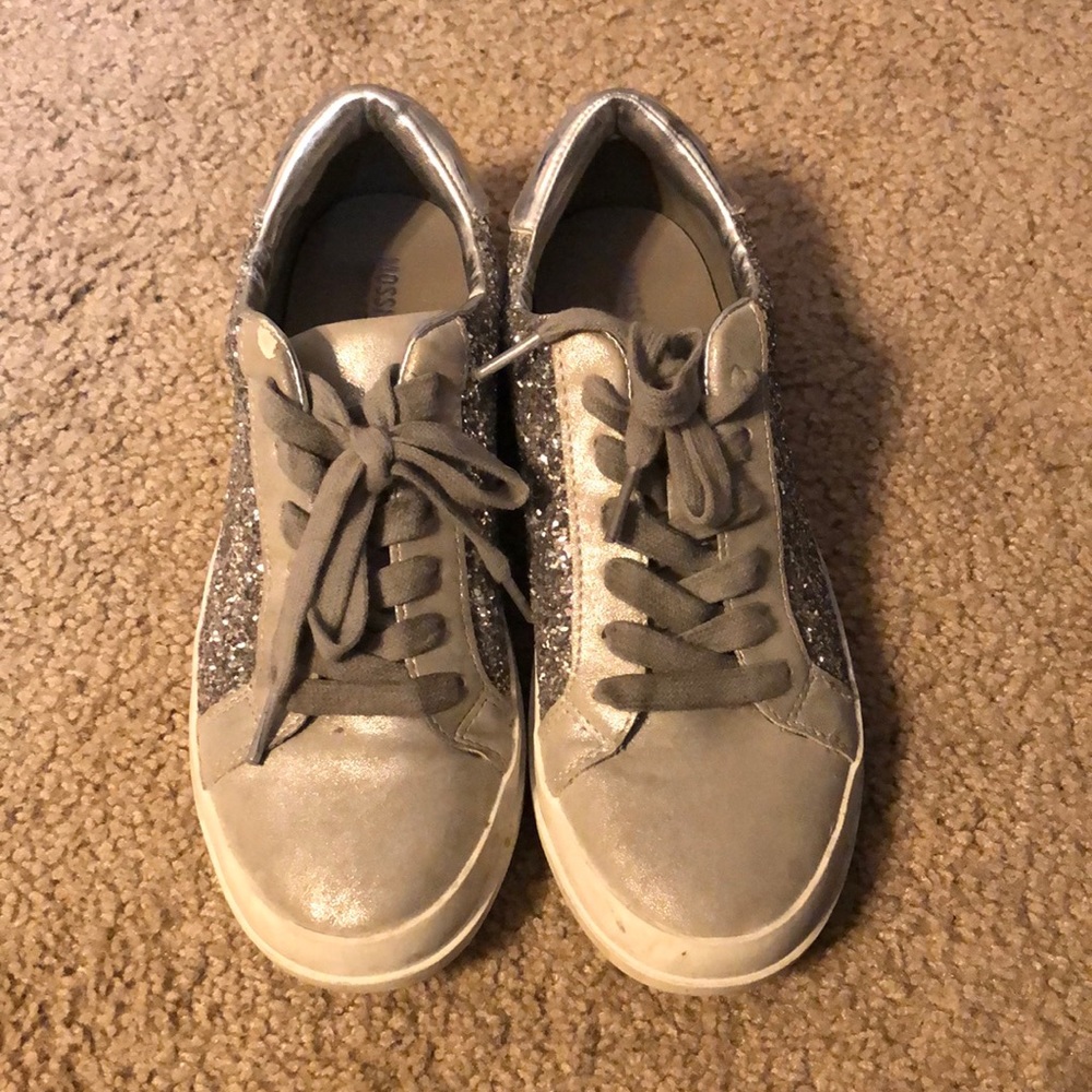 Size 7 shoes